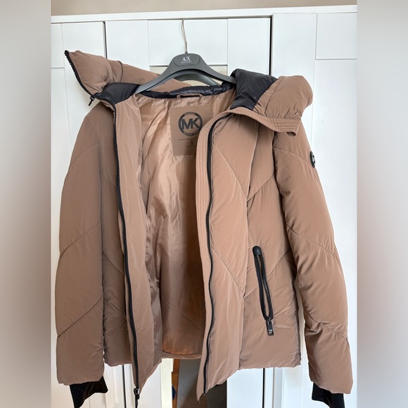 Michael Kors Women’s Brown Puffer Jacket- Small - Picture 3 of 7